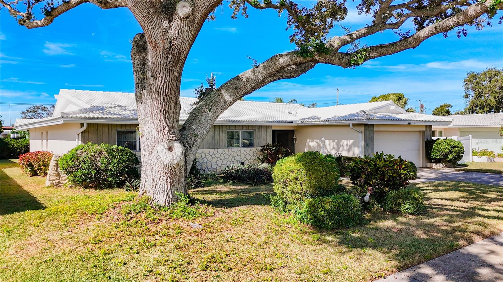 Image 2 of 74 For 10340 Monarch Drive