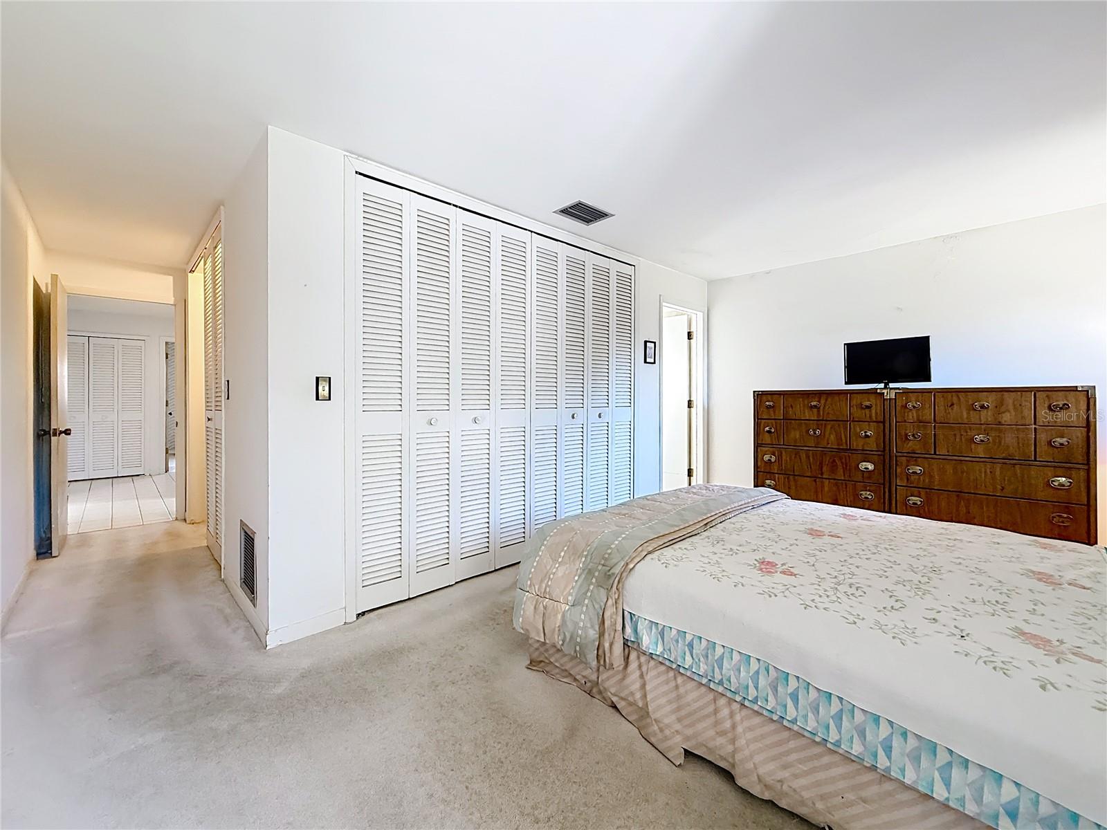 Image 39 of 74 For 10340 Monarch Drive