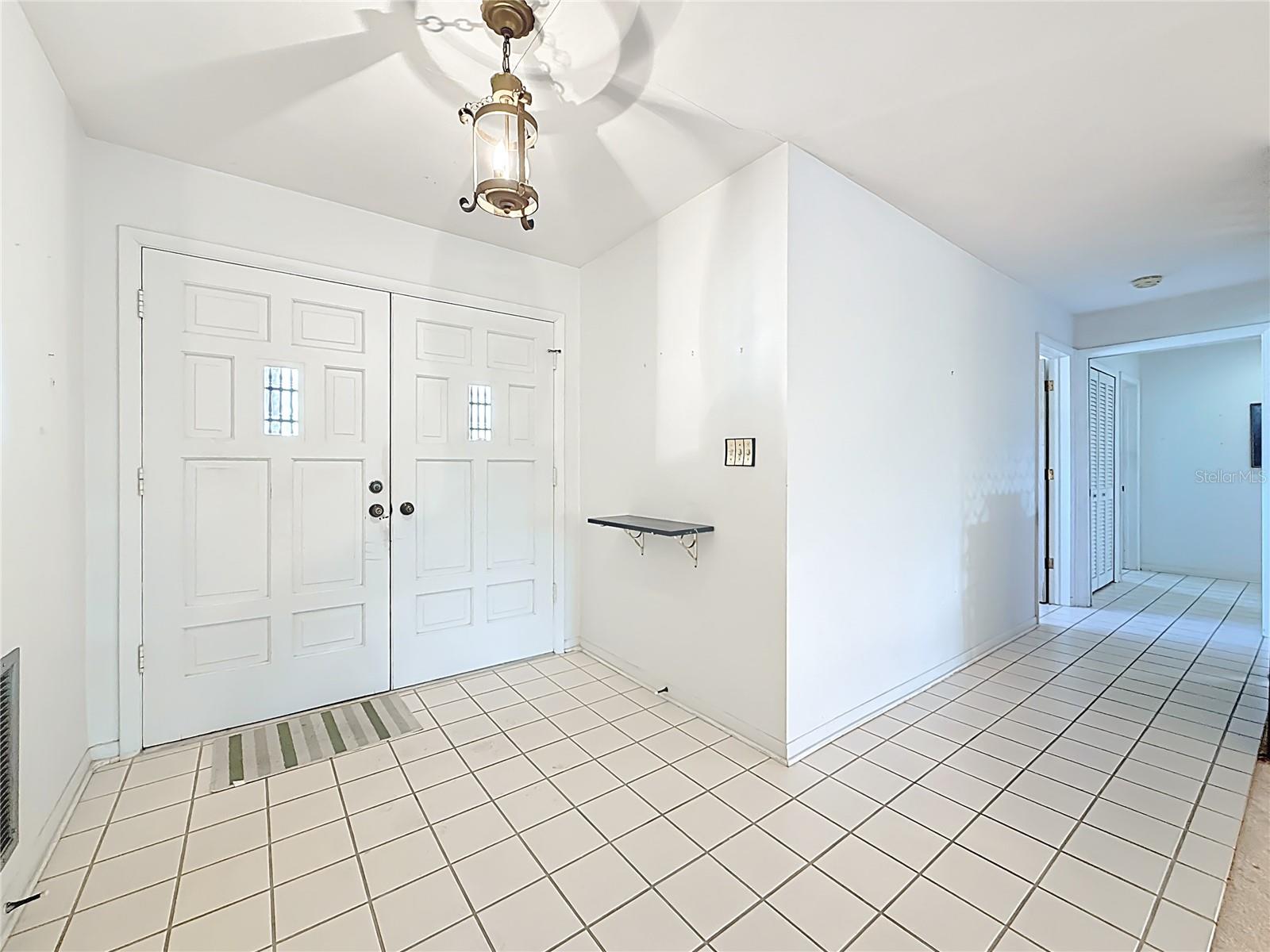 Image 5 of 74 For 10340 Monarch Drive