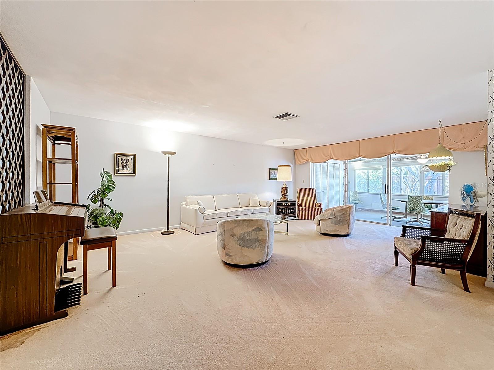 Image 8 of 74 For 10340 Monarch Drive