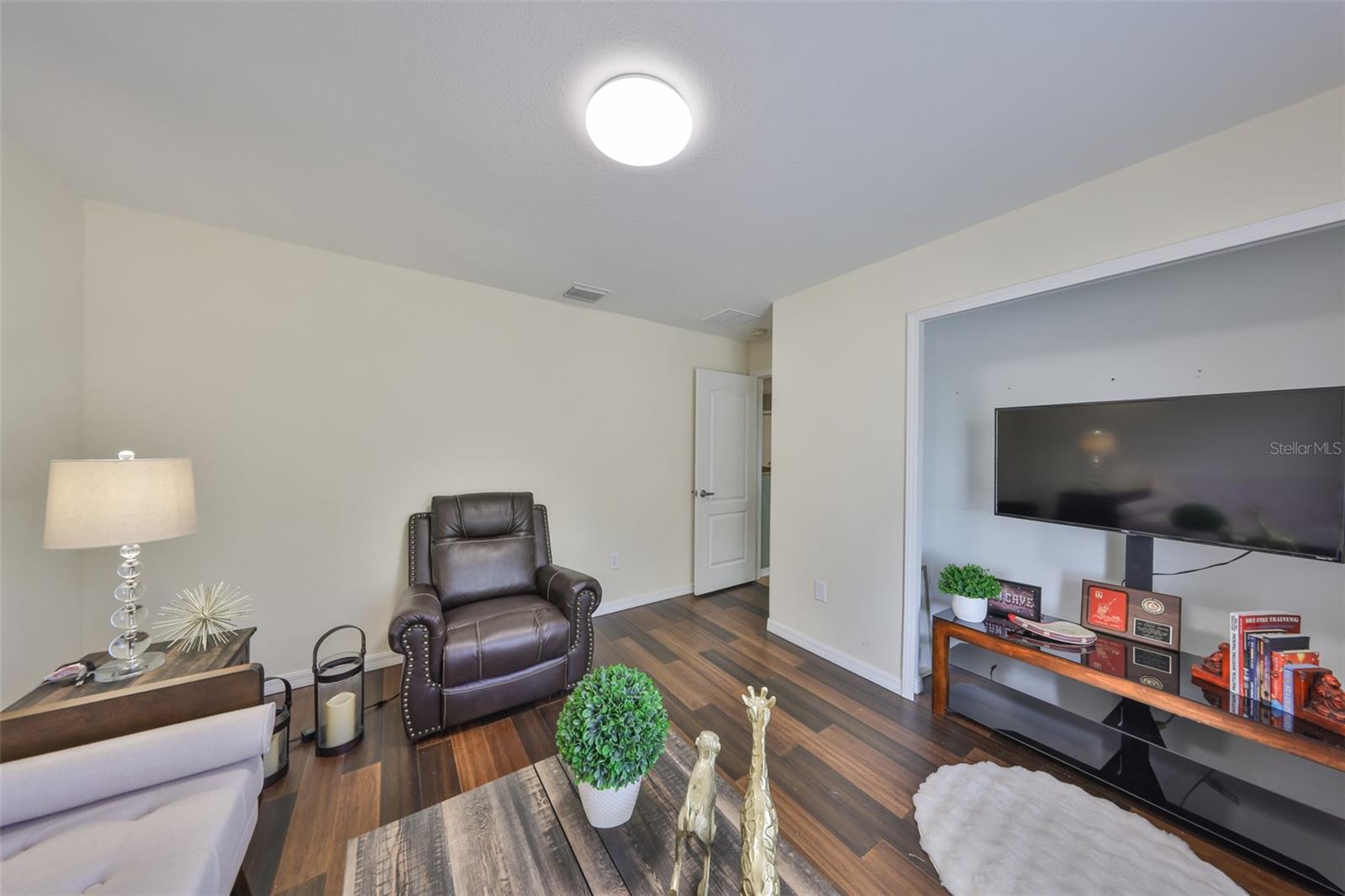 Image 40 of 57 For 13914 Chalk Hill Place