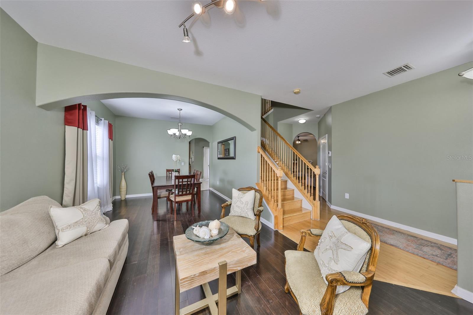 Image 6 of 57 For 13914 Chalk Hill Place