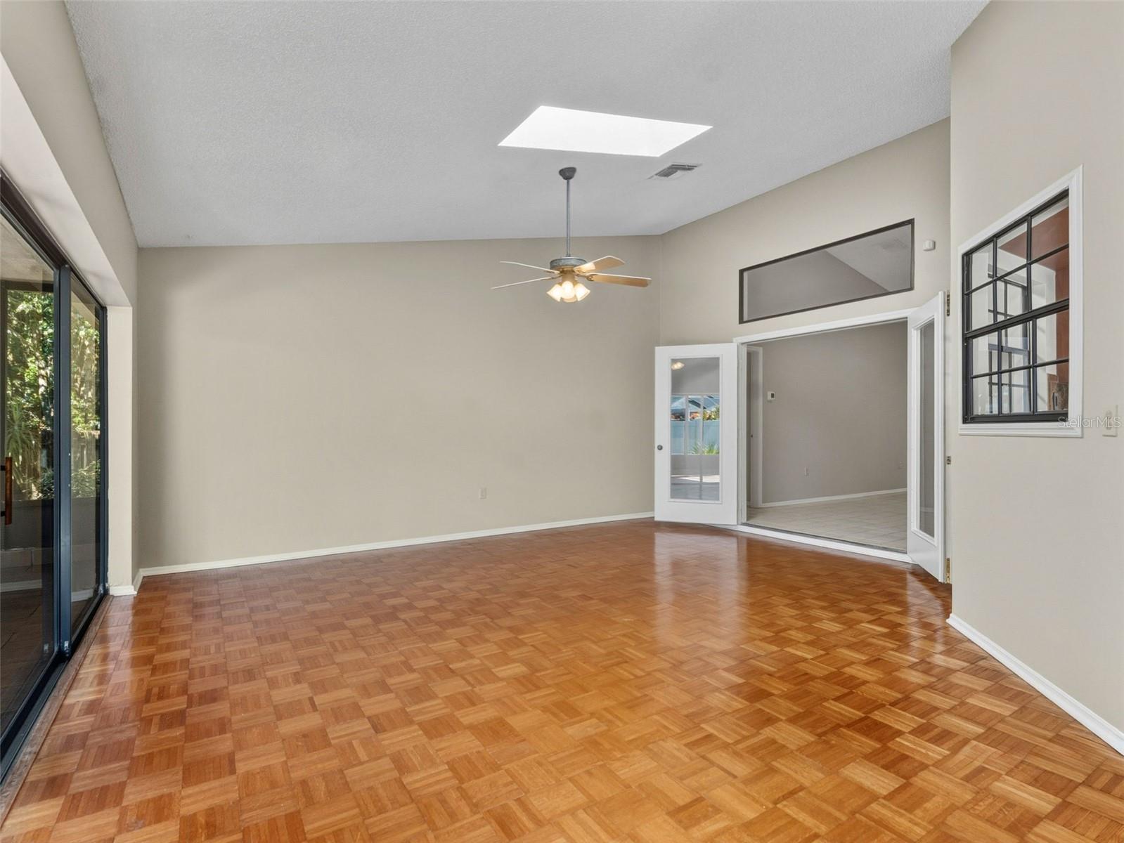 Image 15 of 21 For 1714 Palomino Drive