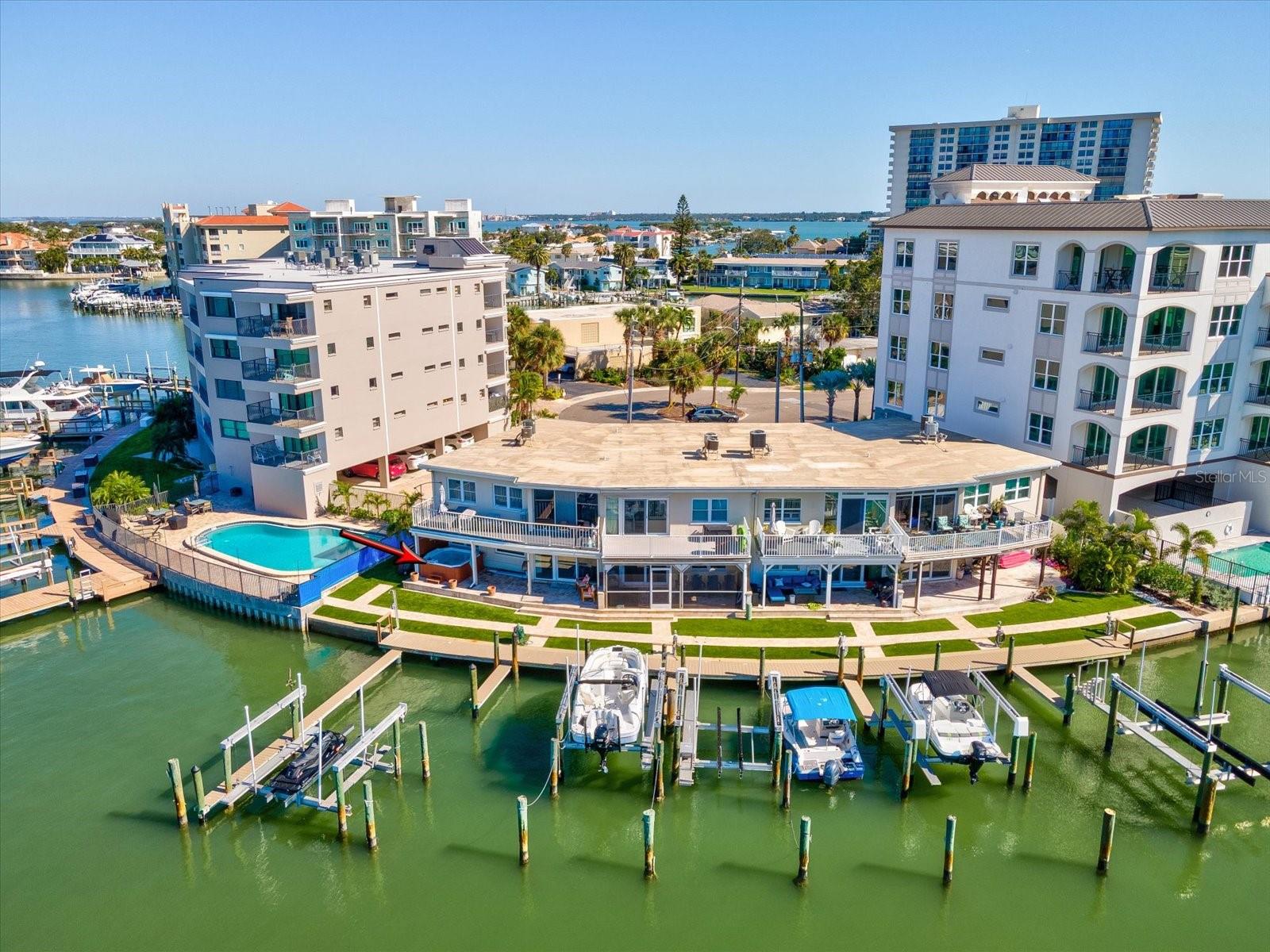 Details for 205 Dolphin Point 4, CLEARWATER BEACH, FL 33767