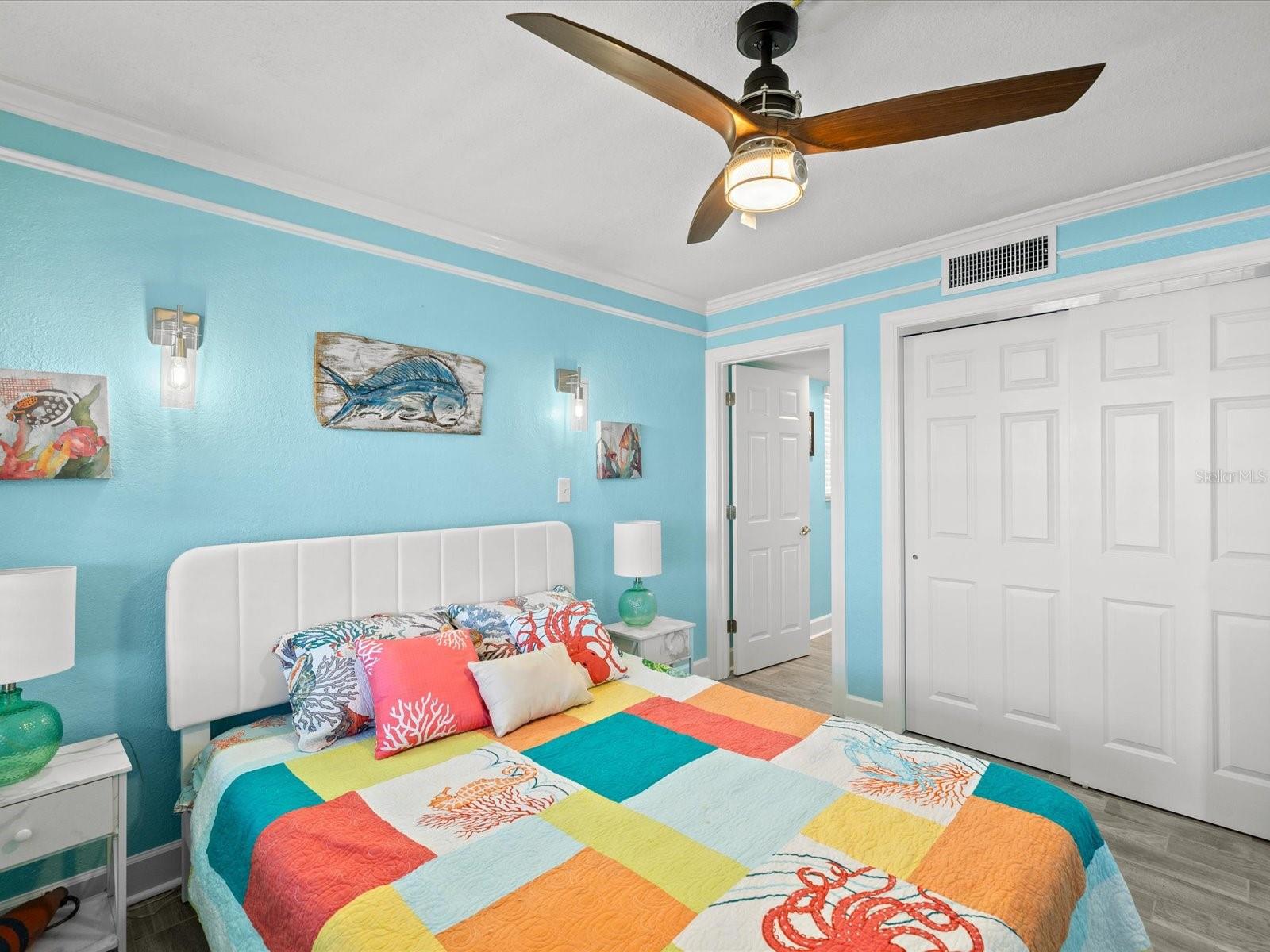 Image 11 of 23 For 205 Dolphin Point 4