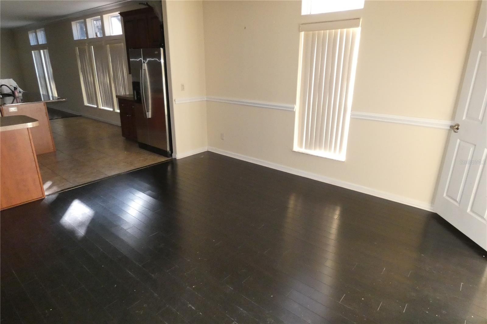 Image 4 of 25 For 30240 Lynne Drive