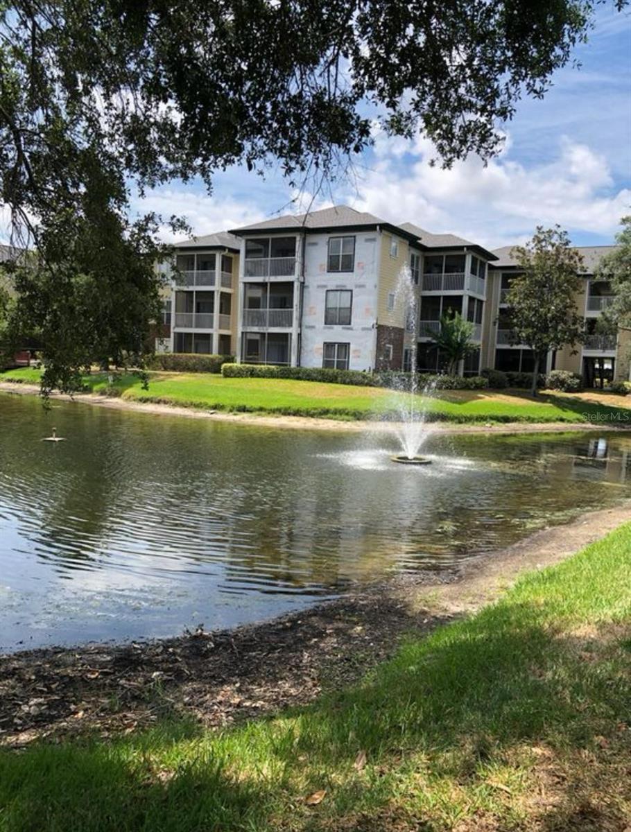 Image 32 of 36 For 10110 Winsford Oak Boulevard 612