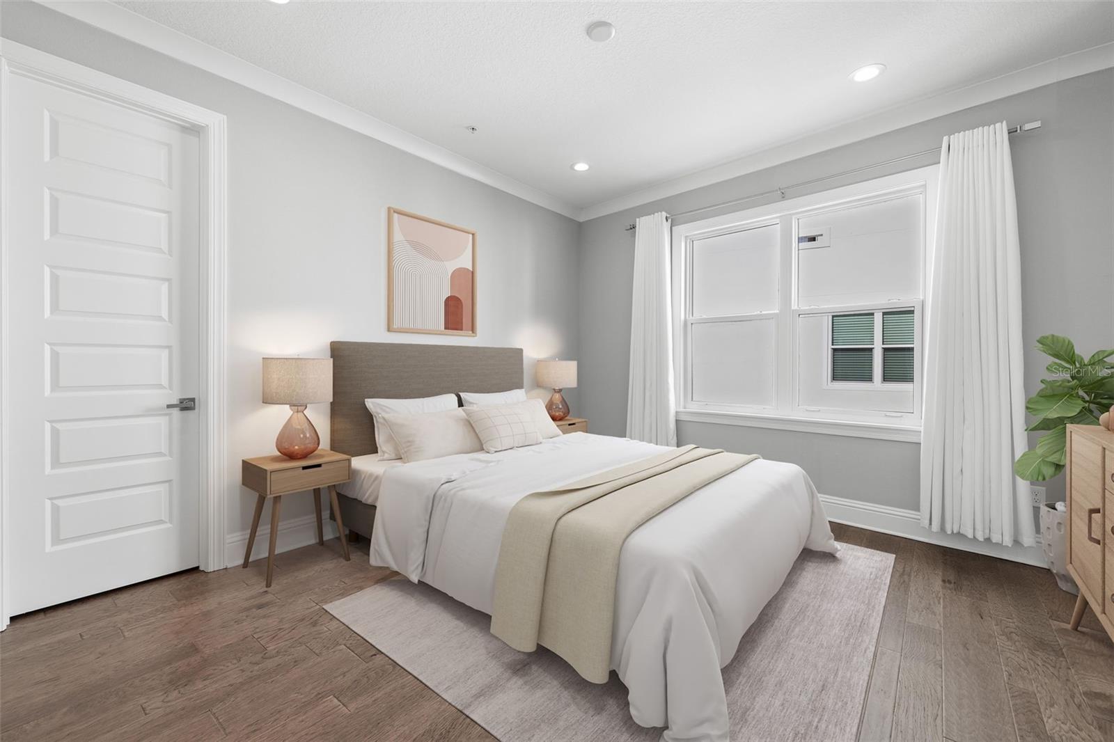 Image 25 of 57 For 123 5th Avenue N