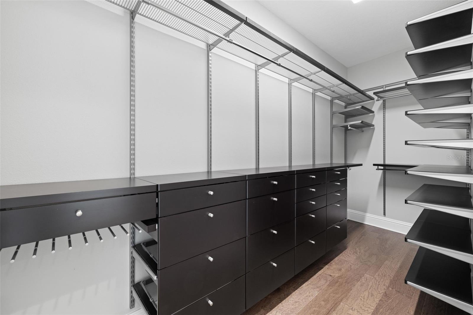 Image 32 of 57 For 123 5th Avenue N