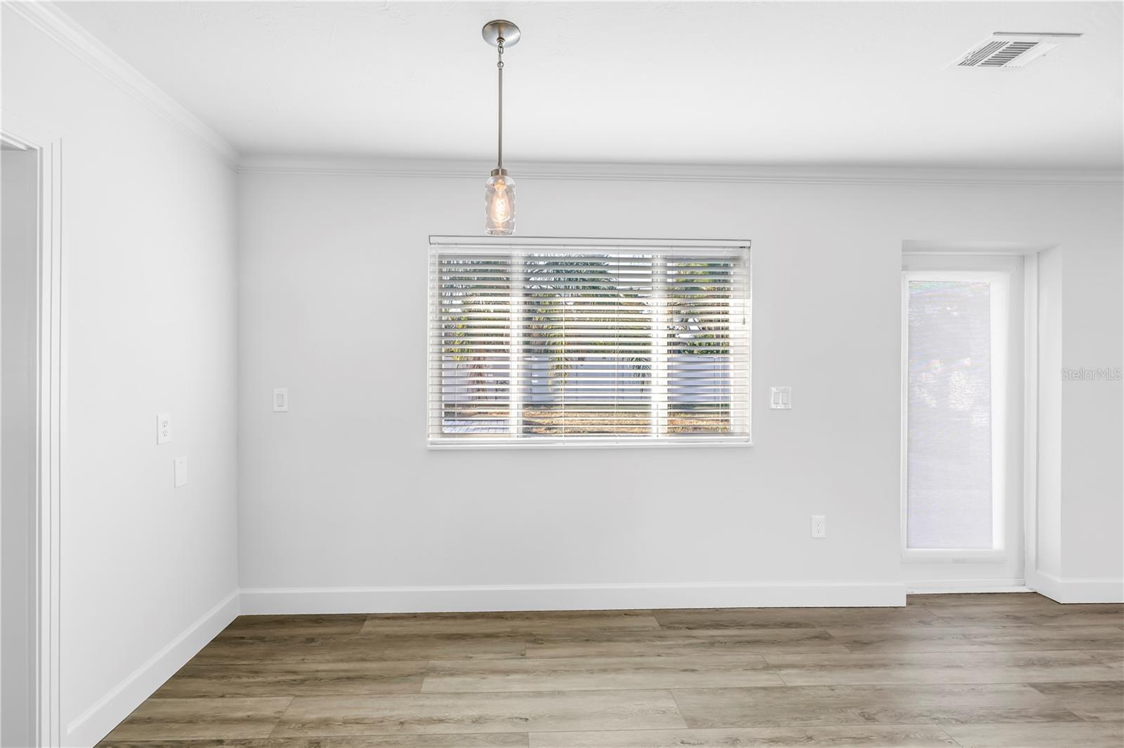 Image 19 of 63 For 1200 76th Avenue N