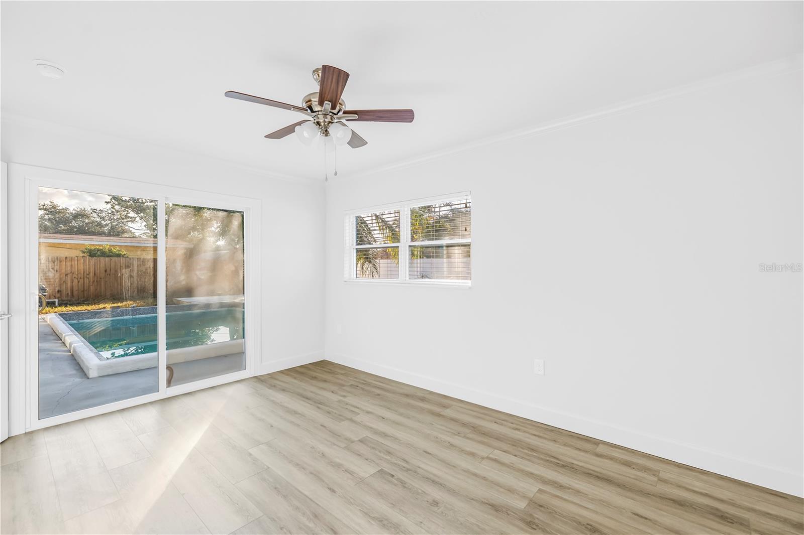 Image 21 of 63 For 1200 76th Avenue N