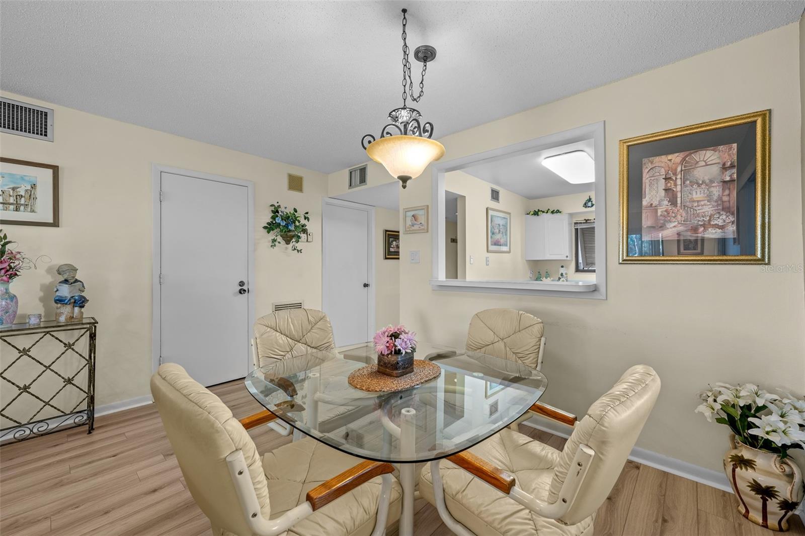 Image 16 of 46 For 5290 Willow Links 57