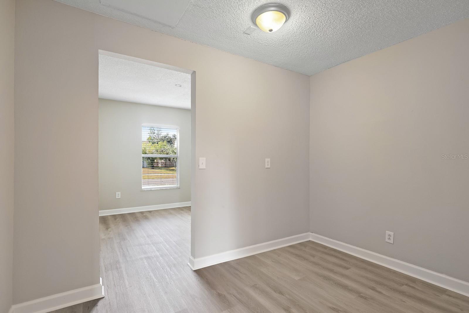 Image 16 of 38 For 2107 Shady Point Lane