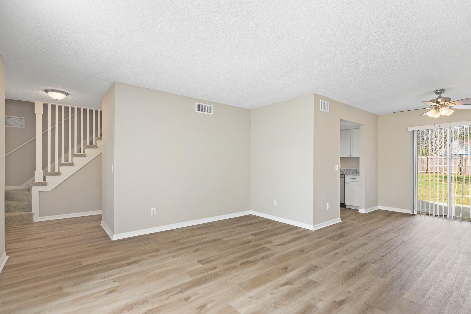 Image 6 of 38 For 2107 Shady Point Lane