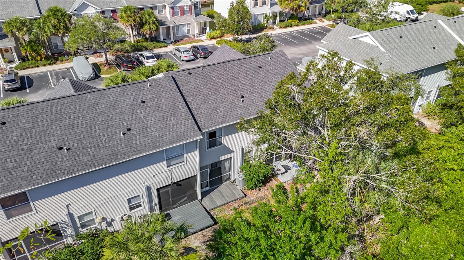 Image 37 of 46 For 12332 Country White Circle