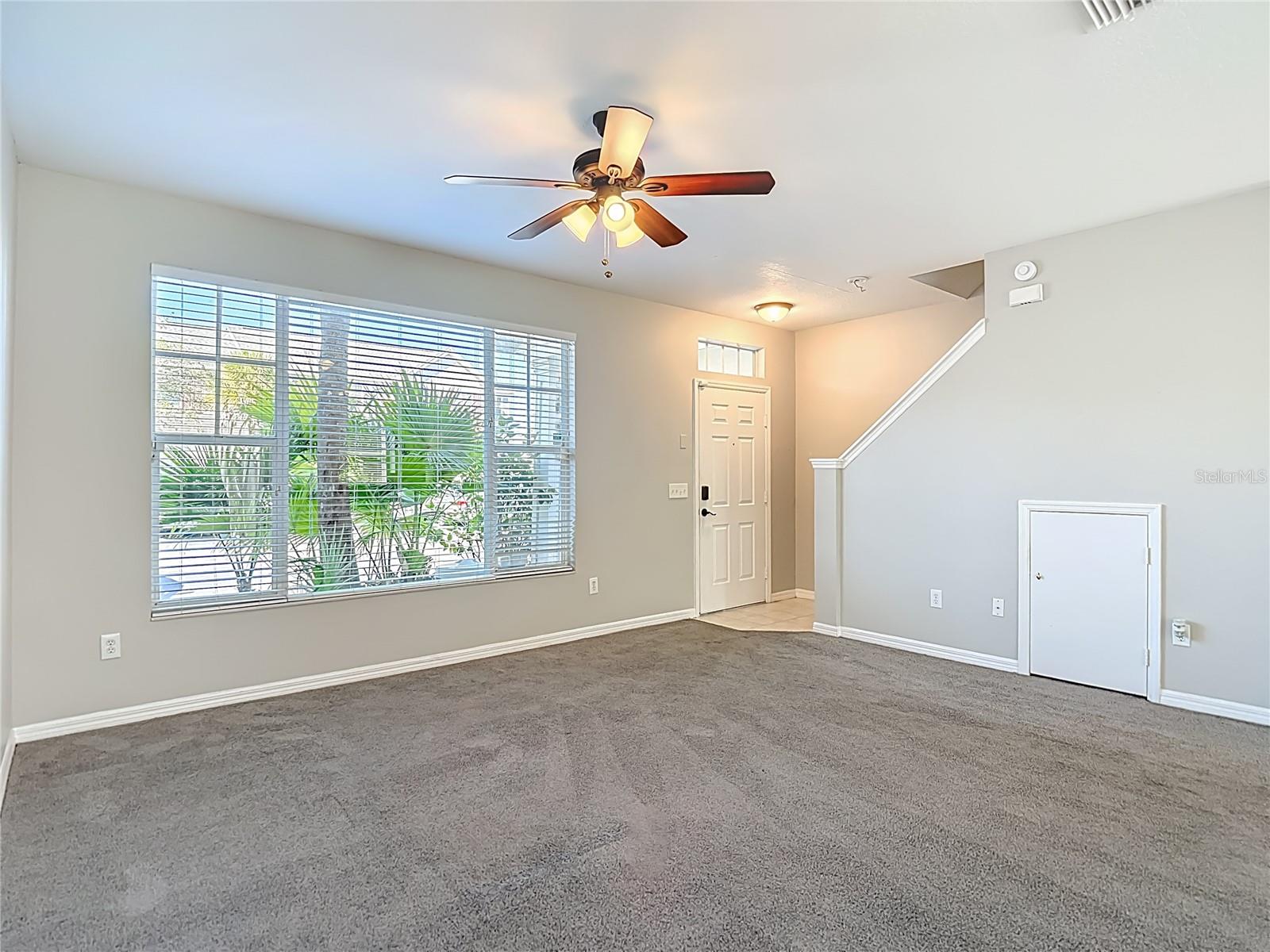 Image 6 of 46 For 12332 Country White Circle