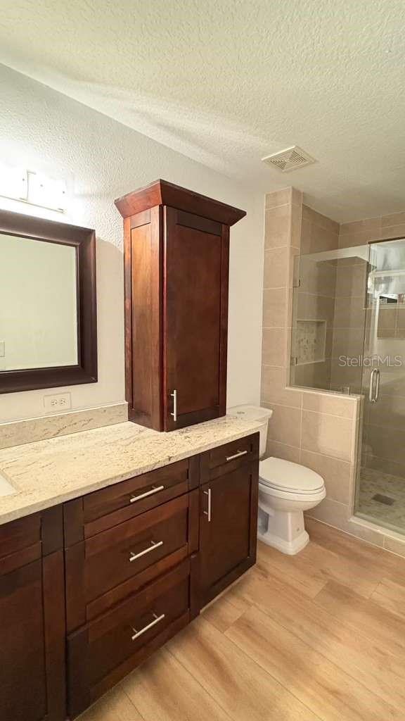 Image 23 of 55 For 24407 Rolling View Court