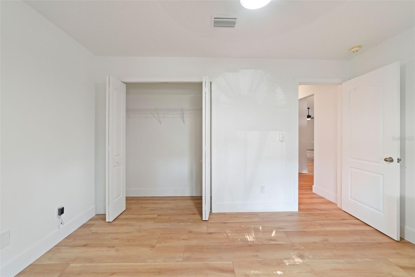 Image 33 of 55 For 24407 Rolling View Court