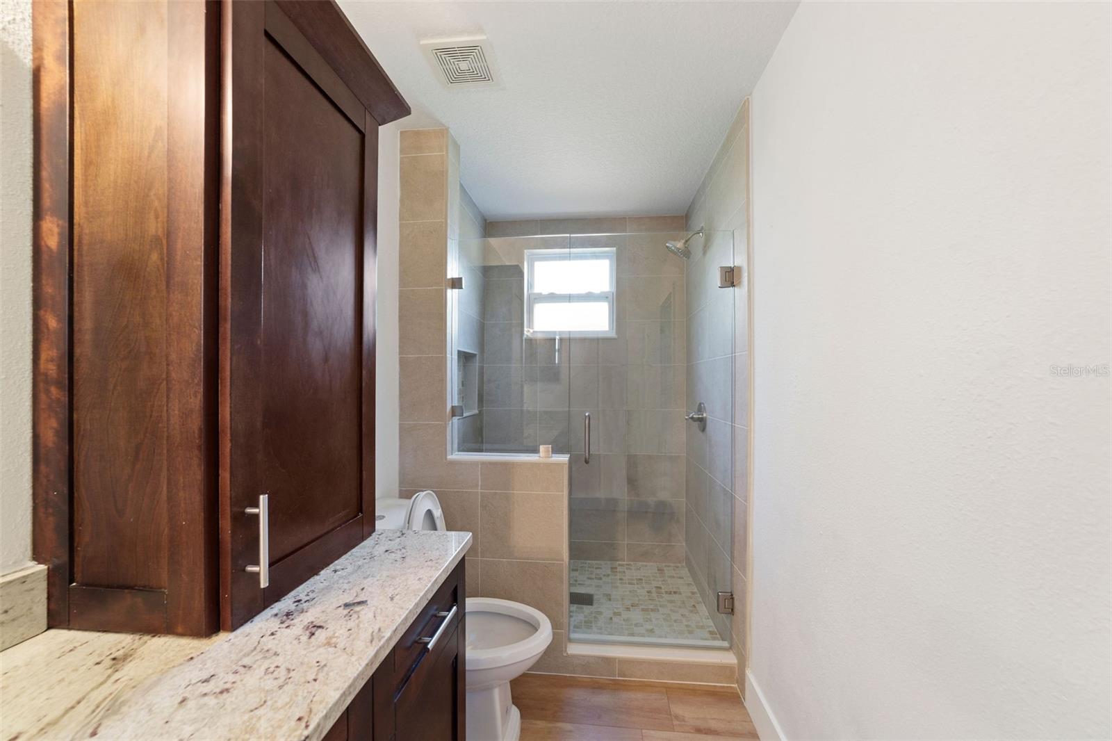 Image 41 of 55 For 24407 Rolling View Court