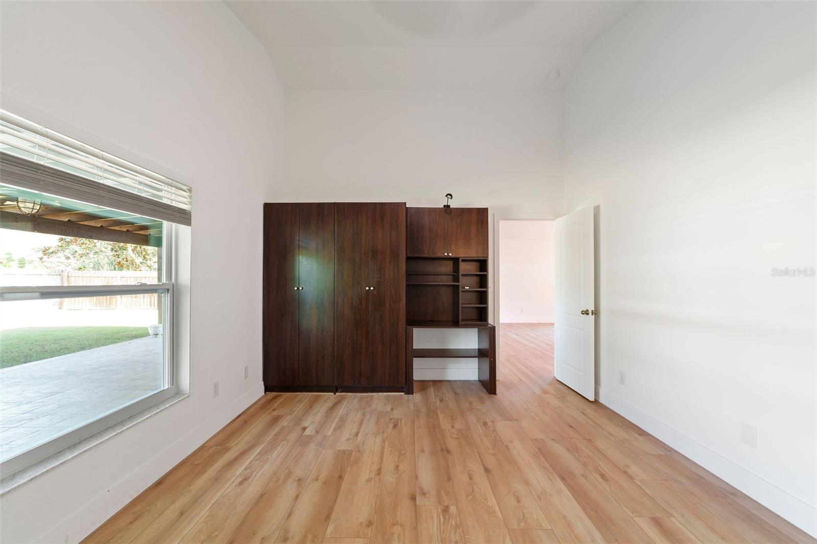 Image 43 of 55 For 24407 Rolling View Court