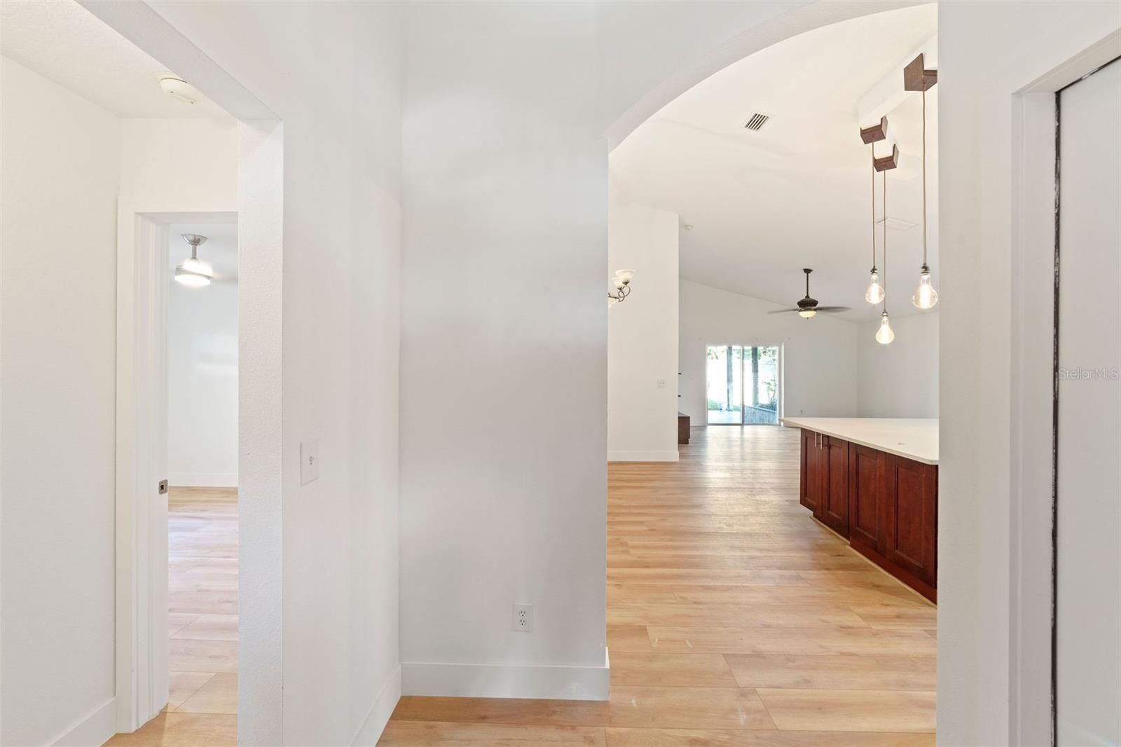 Image 6 of 55 For 24407 Rolling View Court