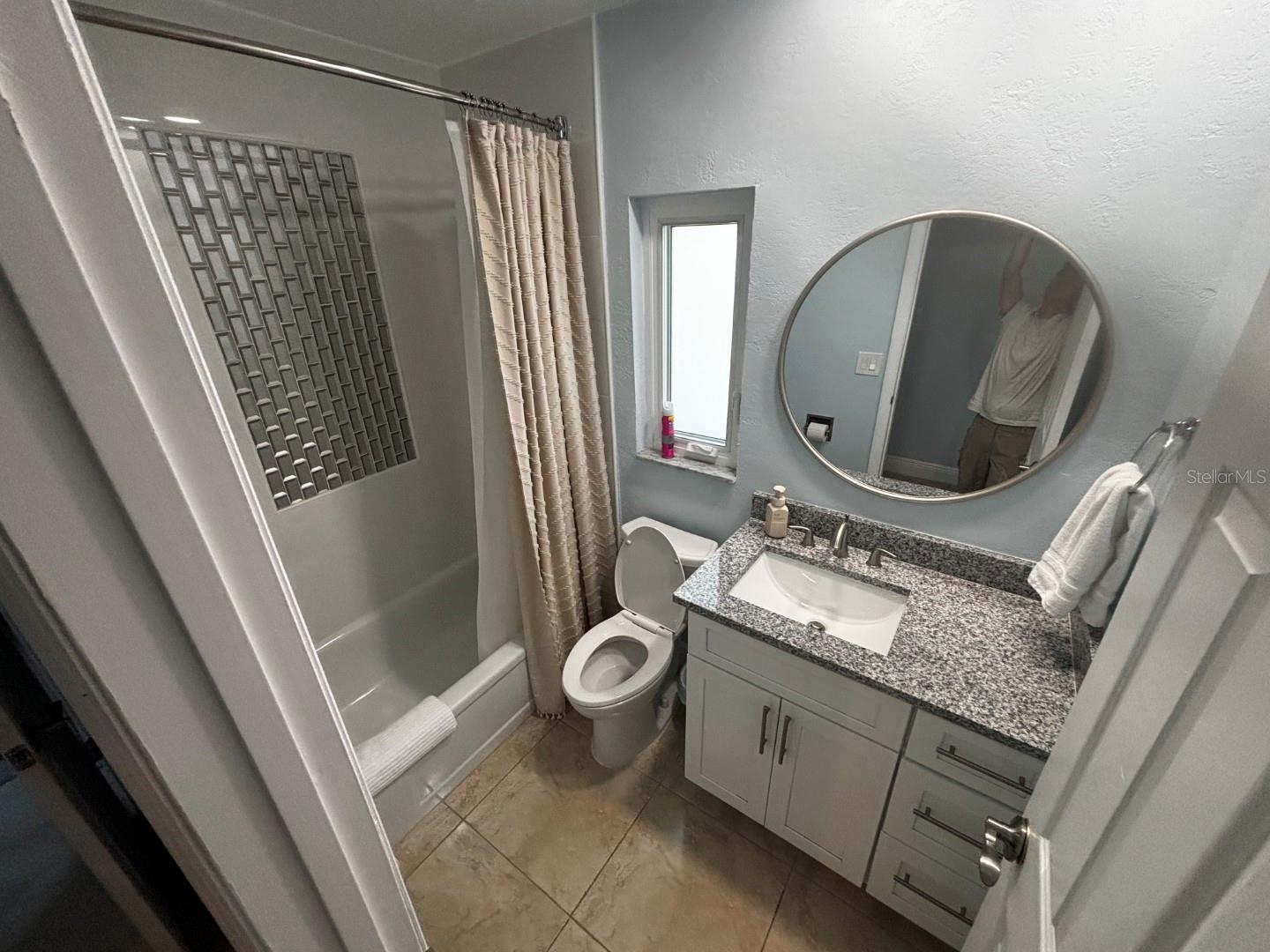 Image 19 of 25 For 438 18th Avenue