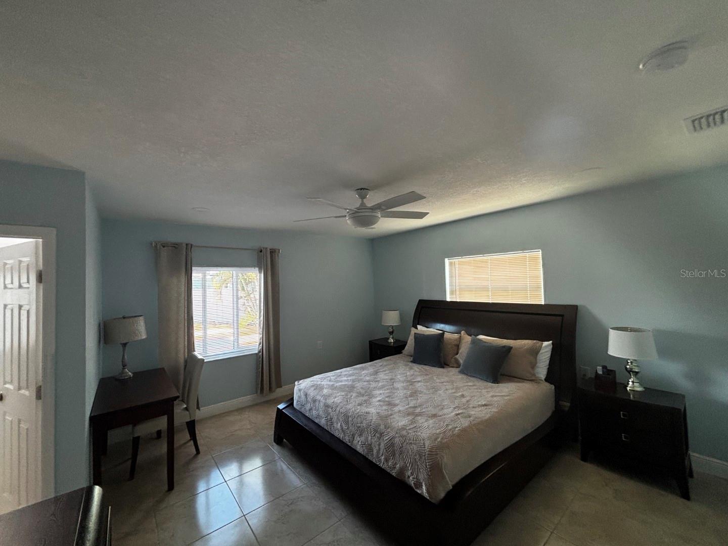 Image 21 of 25 For 438 18th Avenue