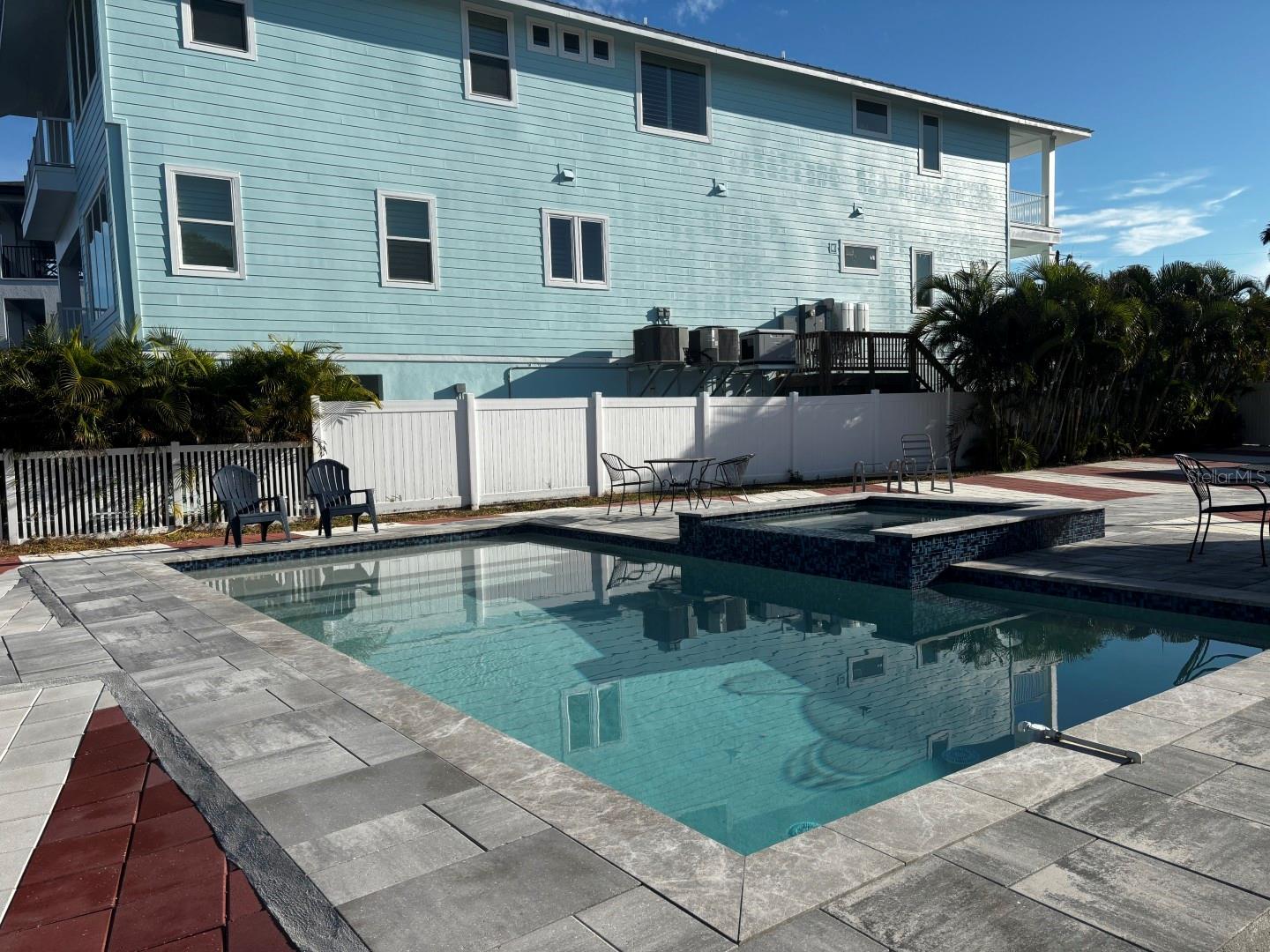 Image 6 of 25 For 438 18th Avenue