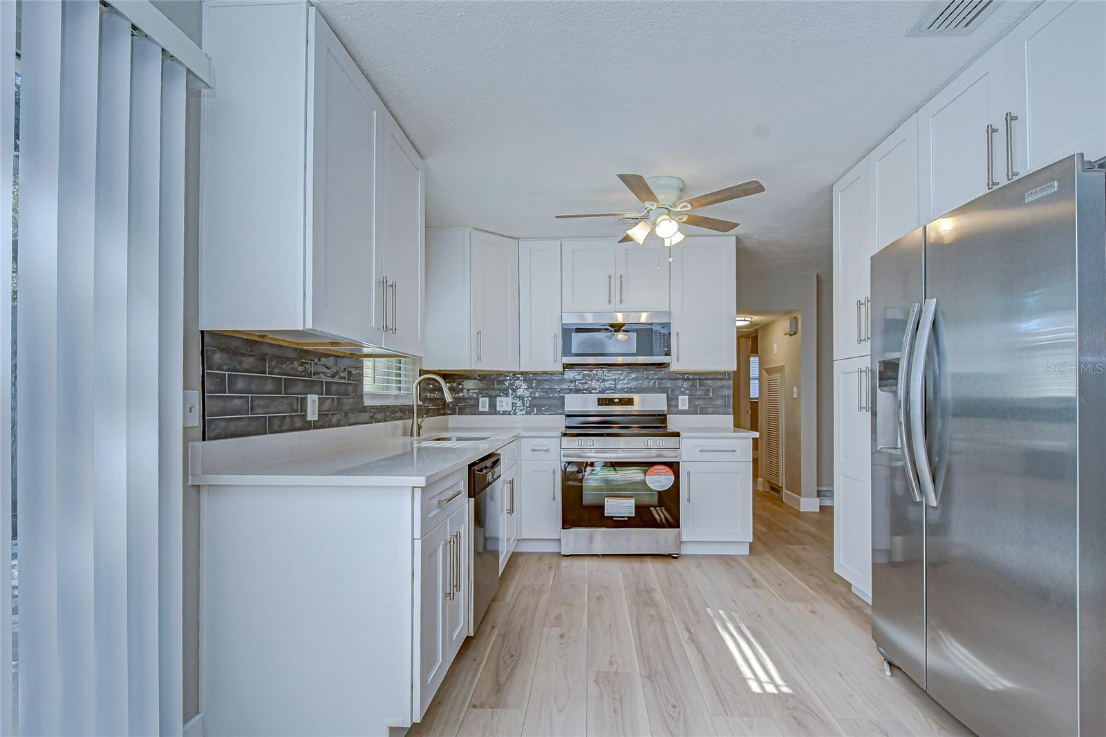 Image 13 of 38 For 1800 52nd Avenue N