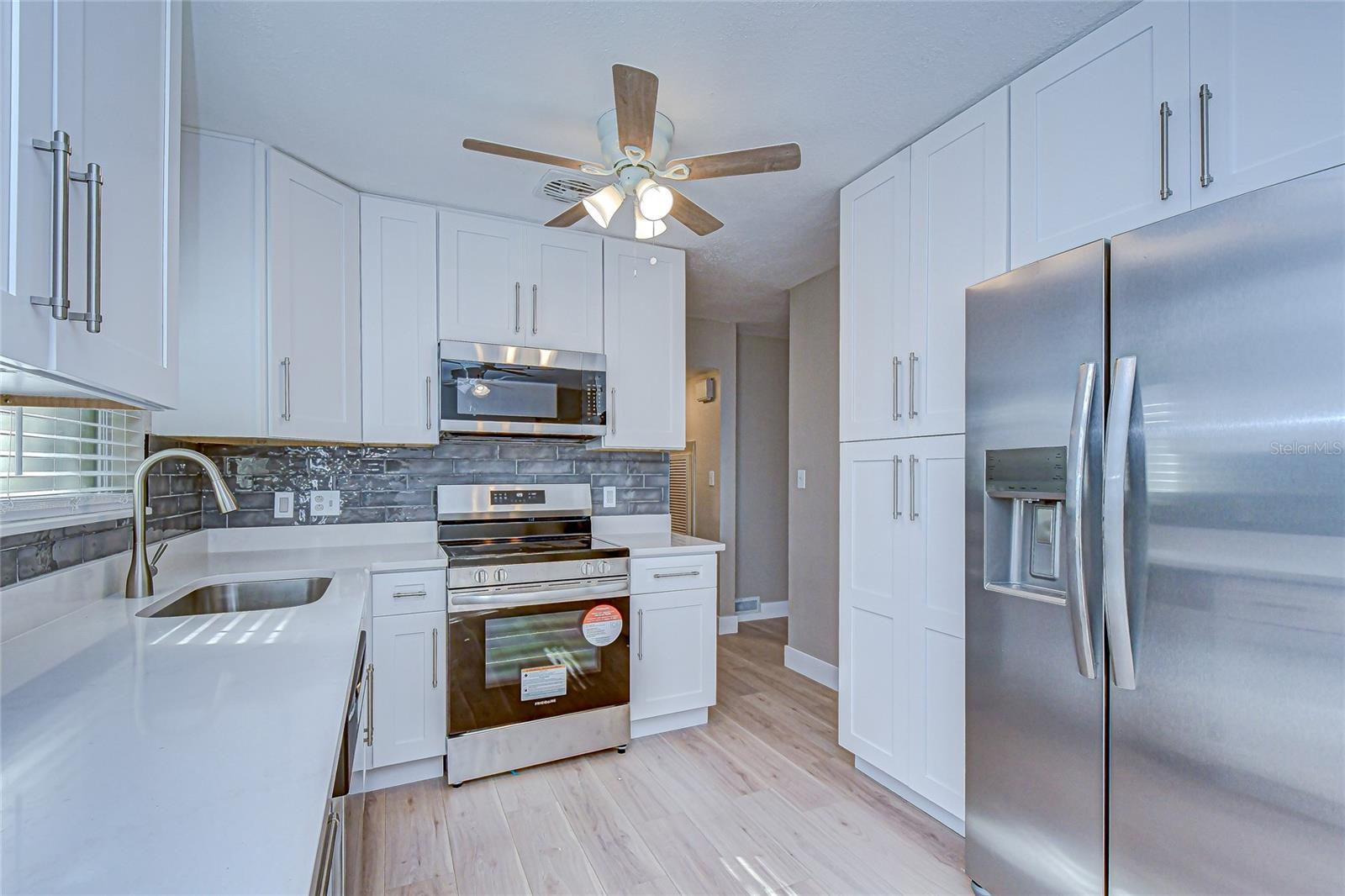 Image 14 of 38 For 1800 52nd Avenue N