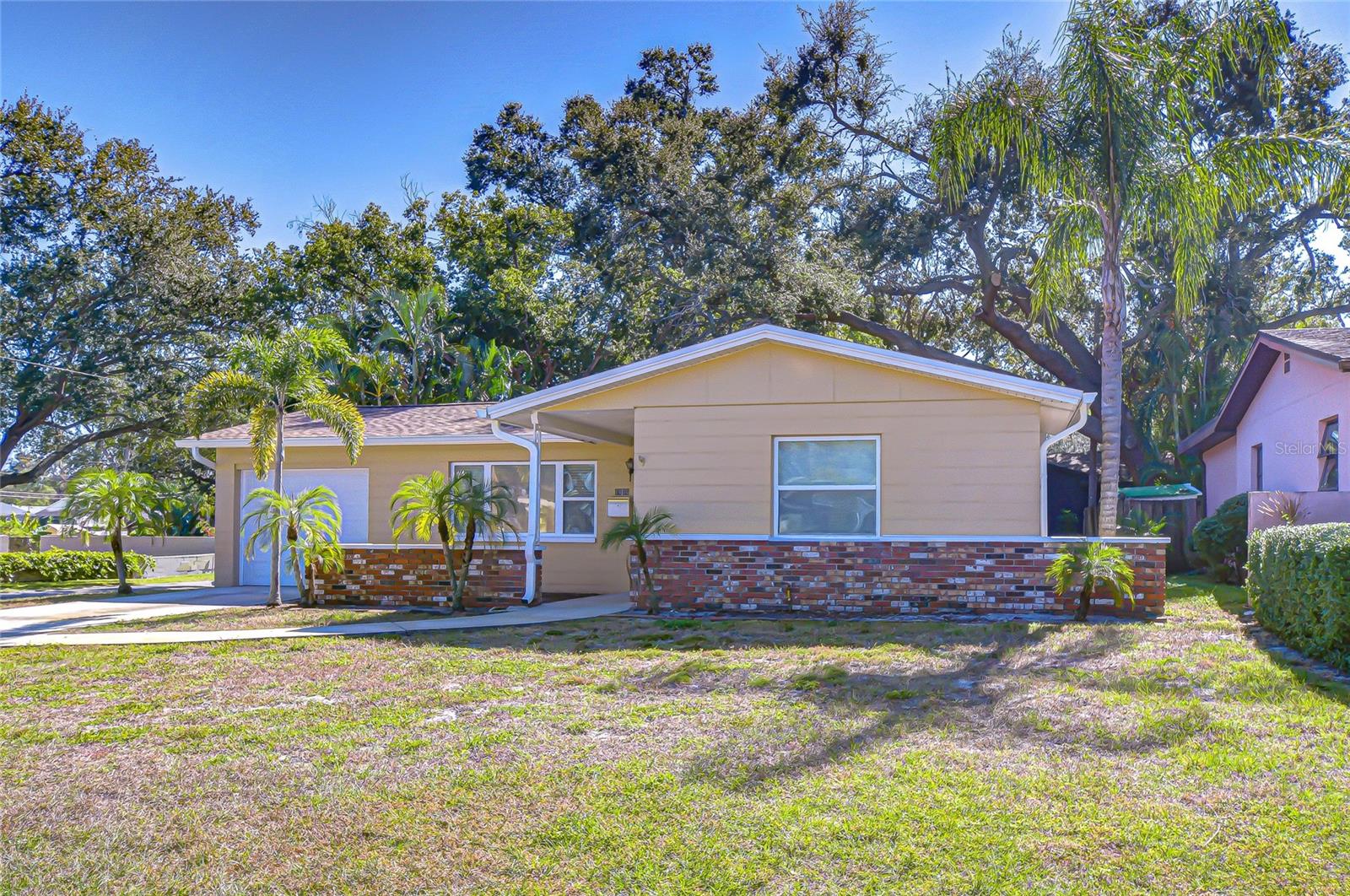 Image 4 of 38 For 1800 52nd Avenue N