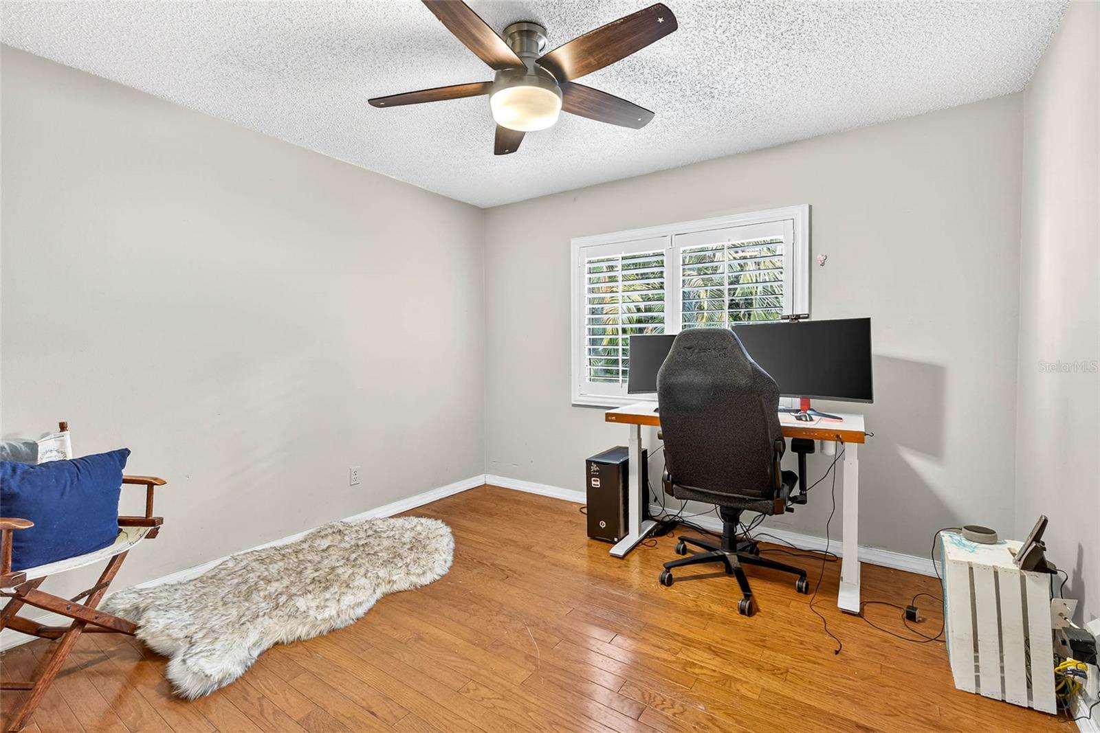 Listing photo id 11 for 2835 Hammock Drive