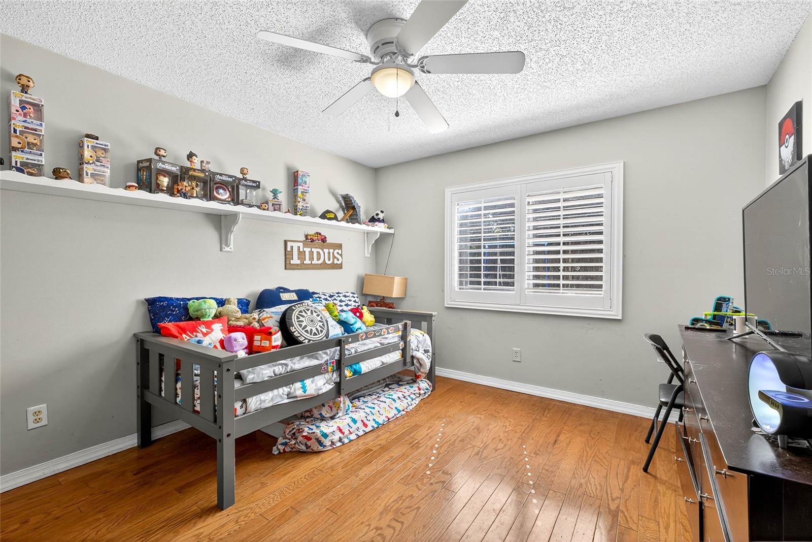 Listing photo id 13 for 2835 Hammock Drive