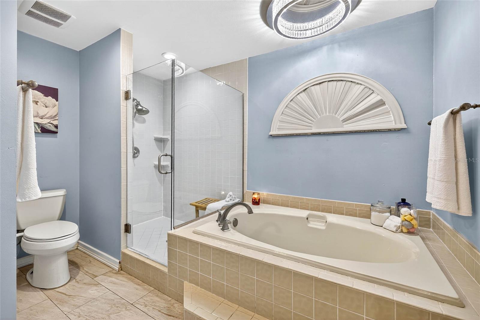 Listing photo id 19 for 2835 Hammock Drive