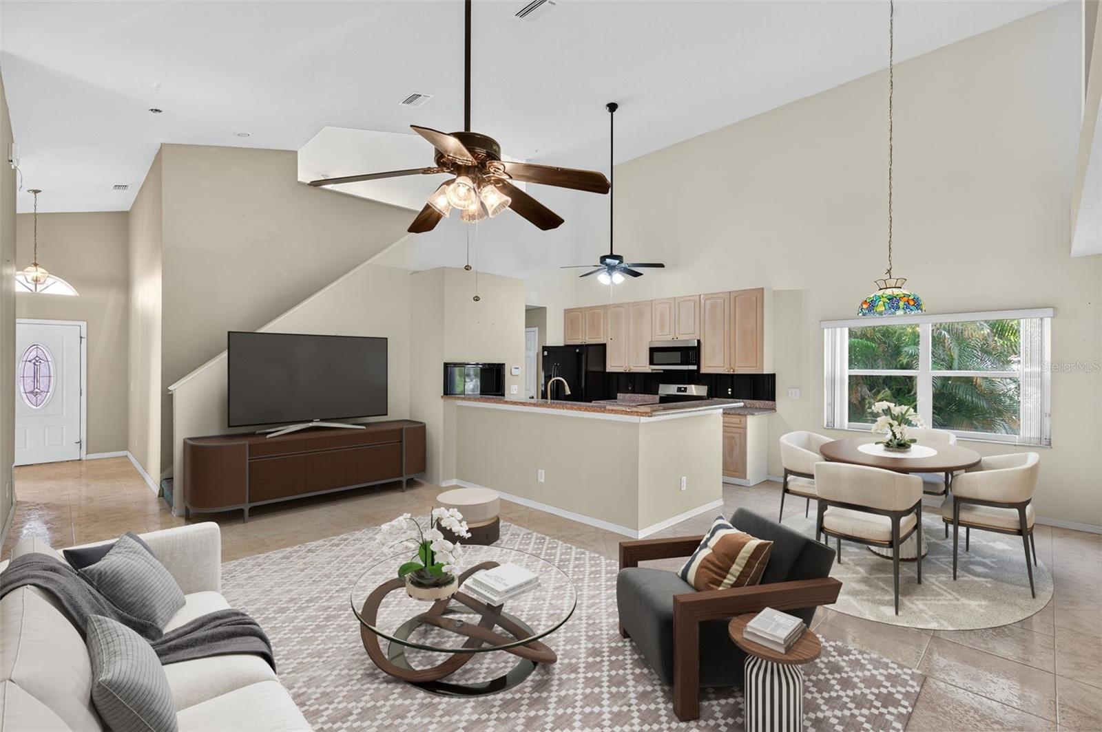 Image 21 of 71 For 148 Lookout Drive