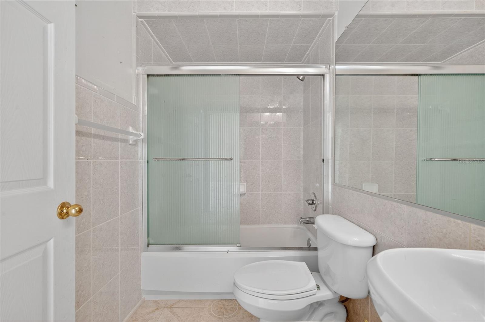 Image 44 of 71 For 148 Lookout Drive