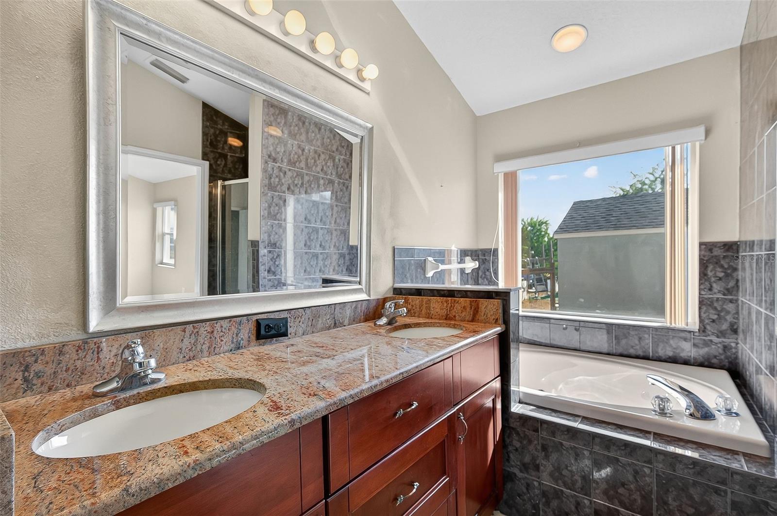 Image 52 of 71 For 148 Lookout Drive