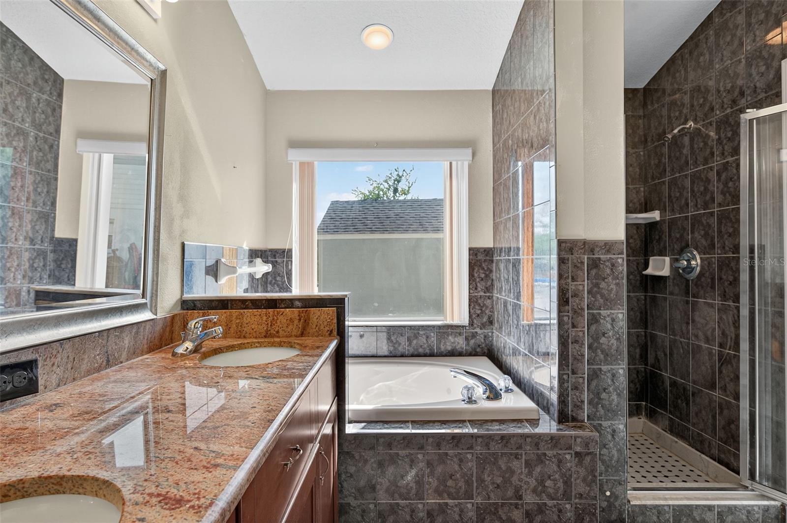 Image 53 of 71 For 148 Lookout Drive