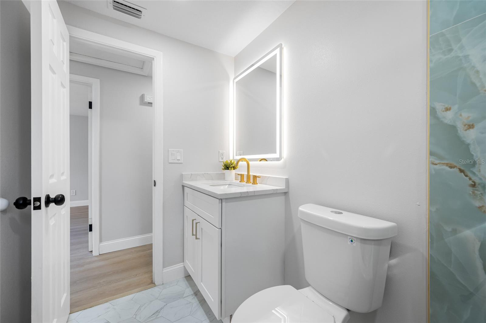 Image 25 of 48 For 8946 Dream Way