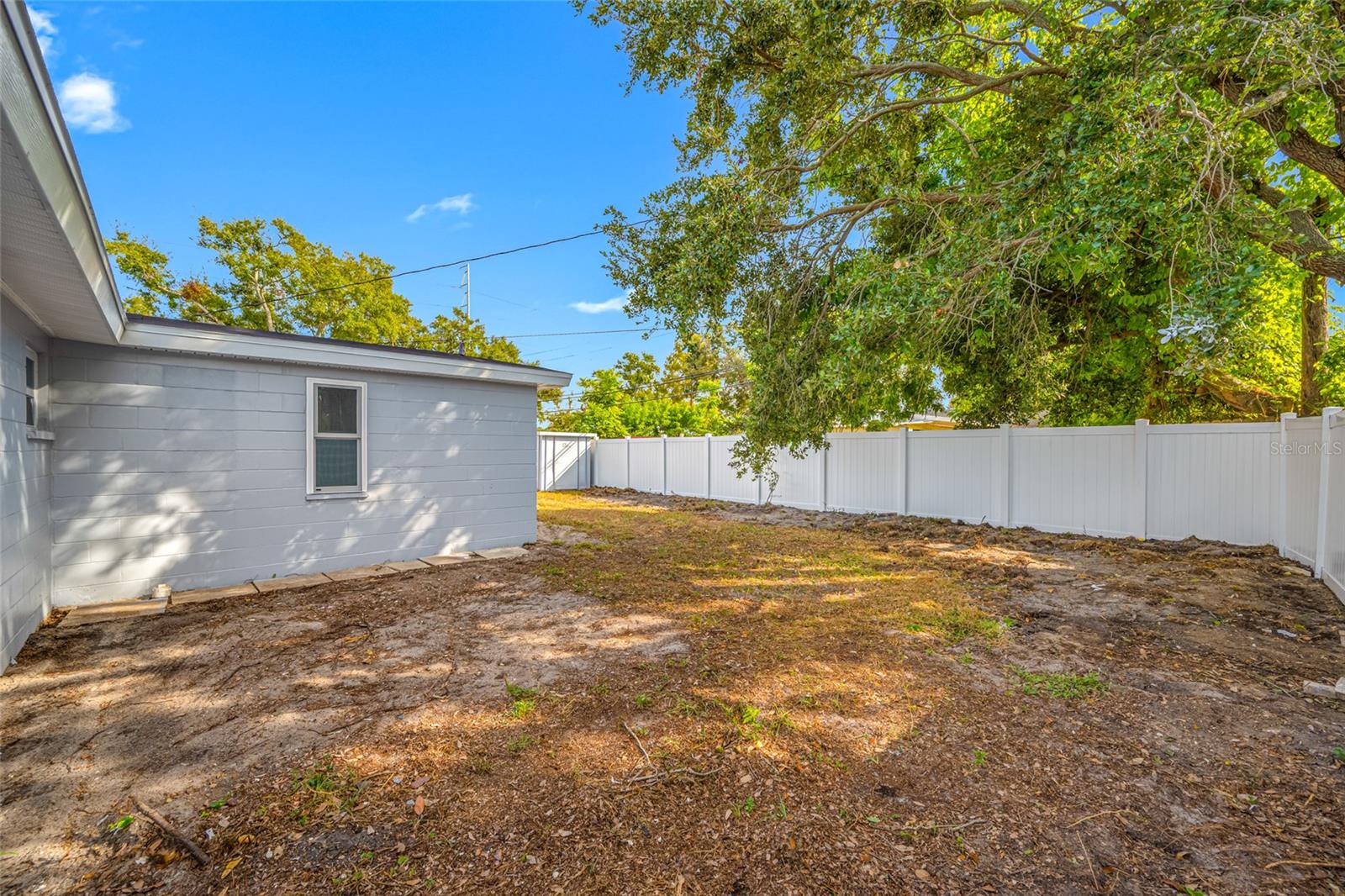 Image 39 of 48 For 8946 Dream Way