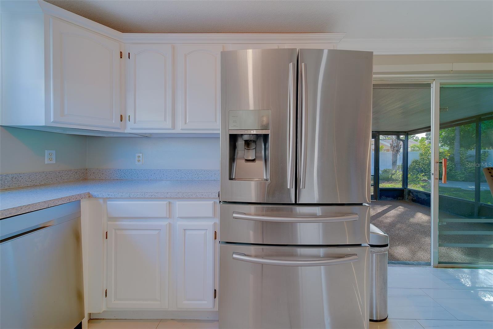 Image 21 of 57 For 10451 119th Street