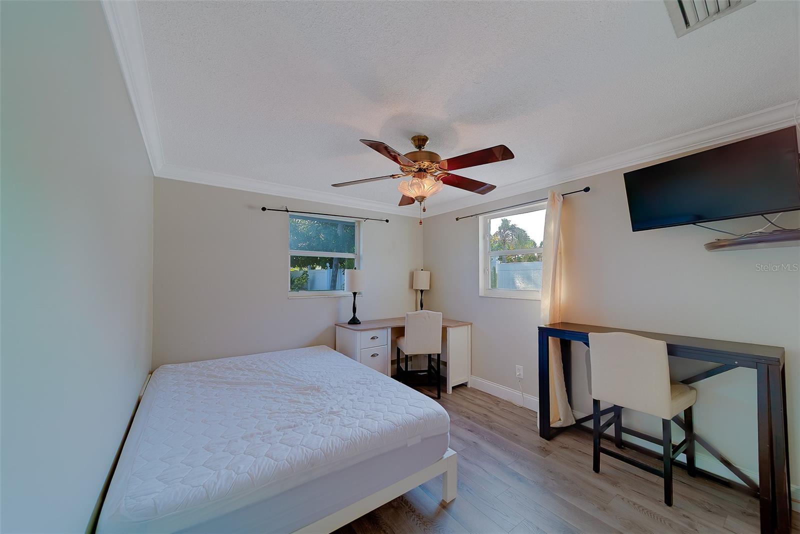 Image 28 of 57 For 10451 119th Street