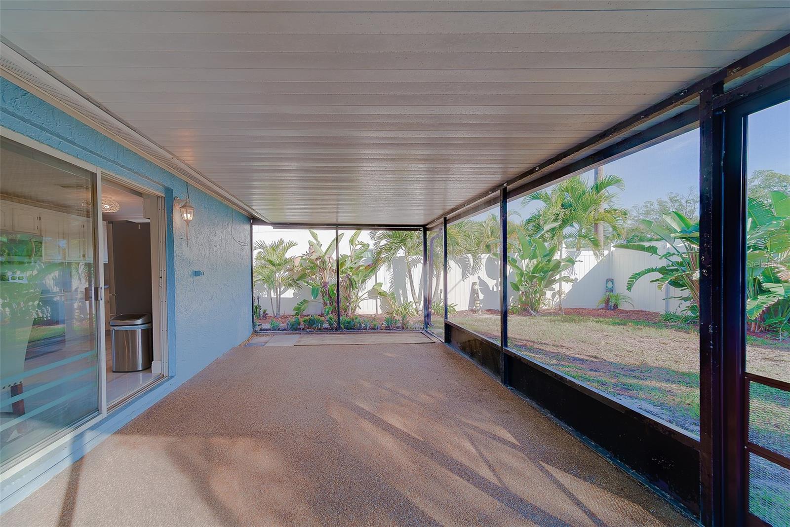 Image 36 of 57 For 10451 119th Street