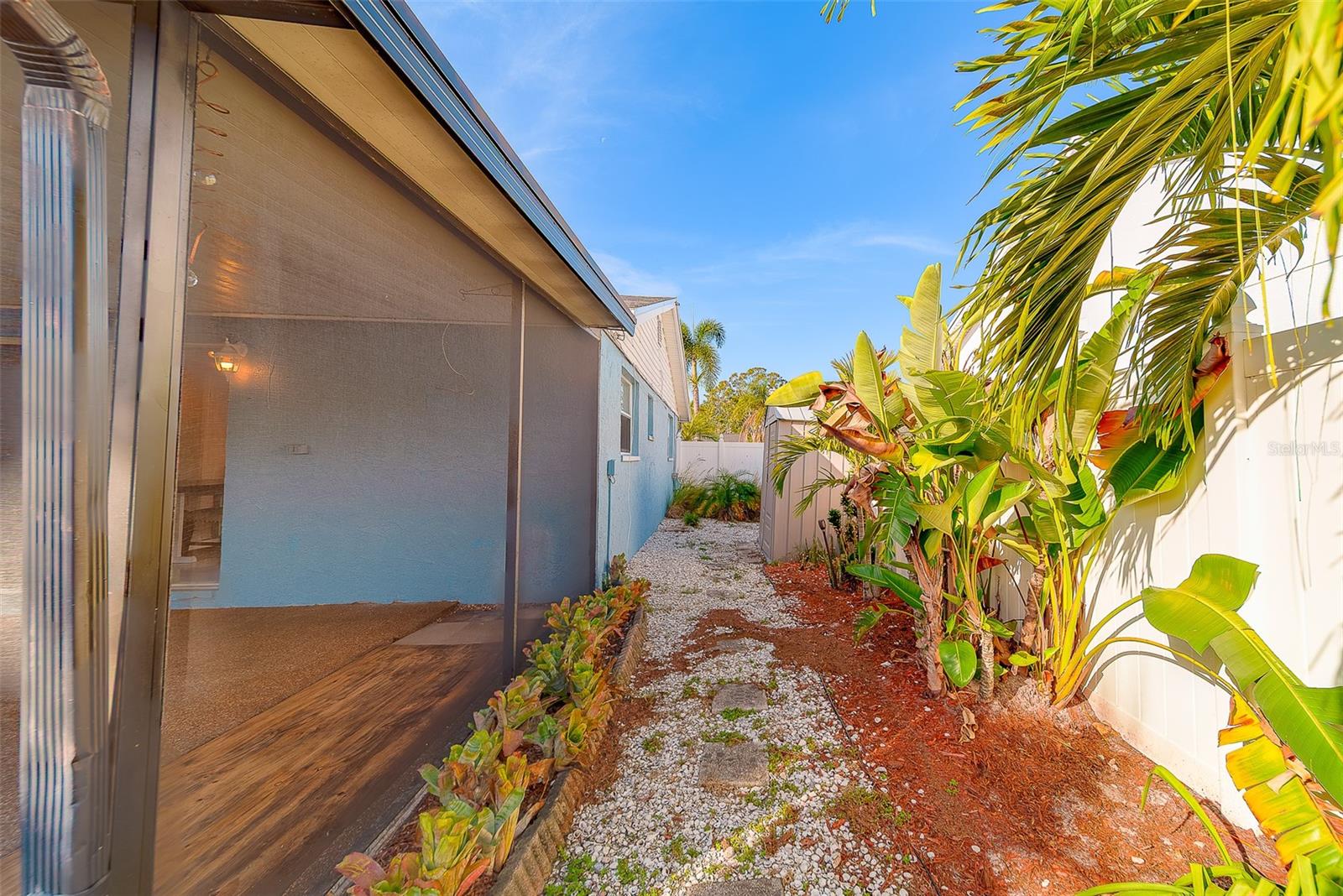 Image 39 of 57 For 10451 119th Street