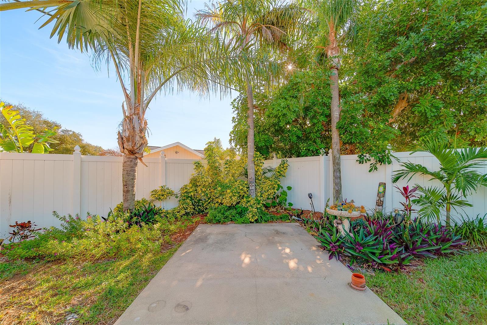 Image 43 of 57 For 10451 119th Street