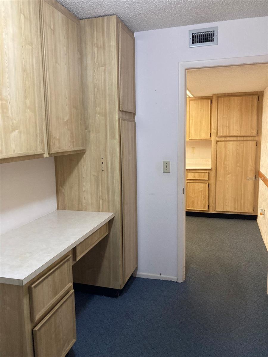 Image 11 of 52 For 8198 Terrace Garden Drive N 211