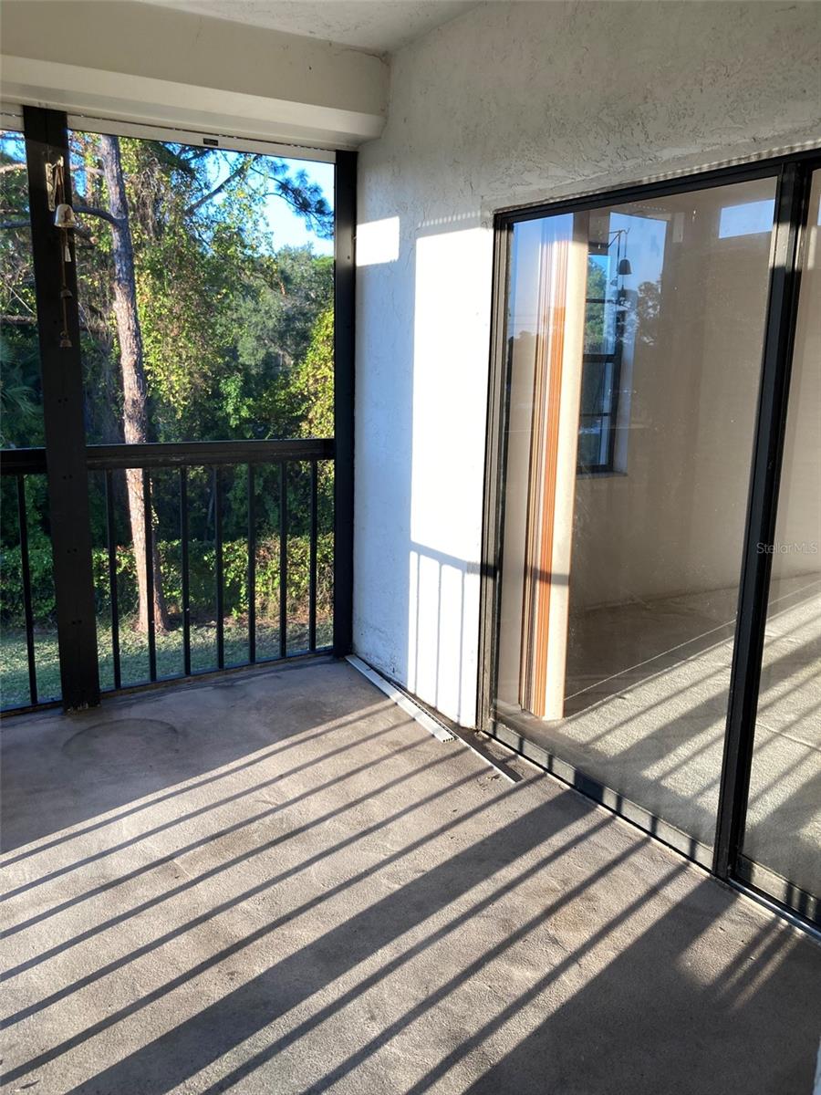 Image 16 of 52 For 8198 Terrace Garden Drive N 211