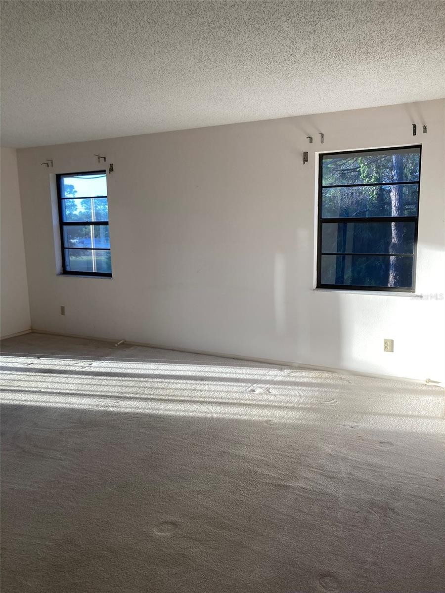 Image 23 of 52 For 8198 Terrace Garden Drive N 211