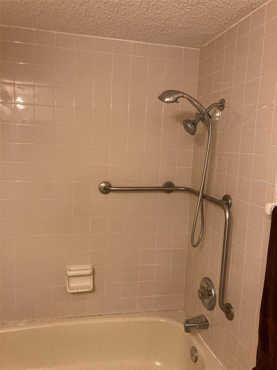 Image 29 of 52 For 8198 Terrace Garden Drive N 211