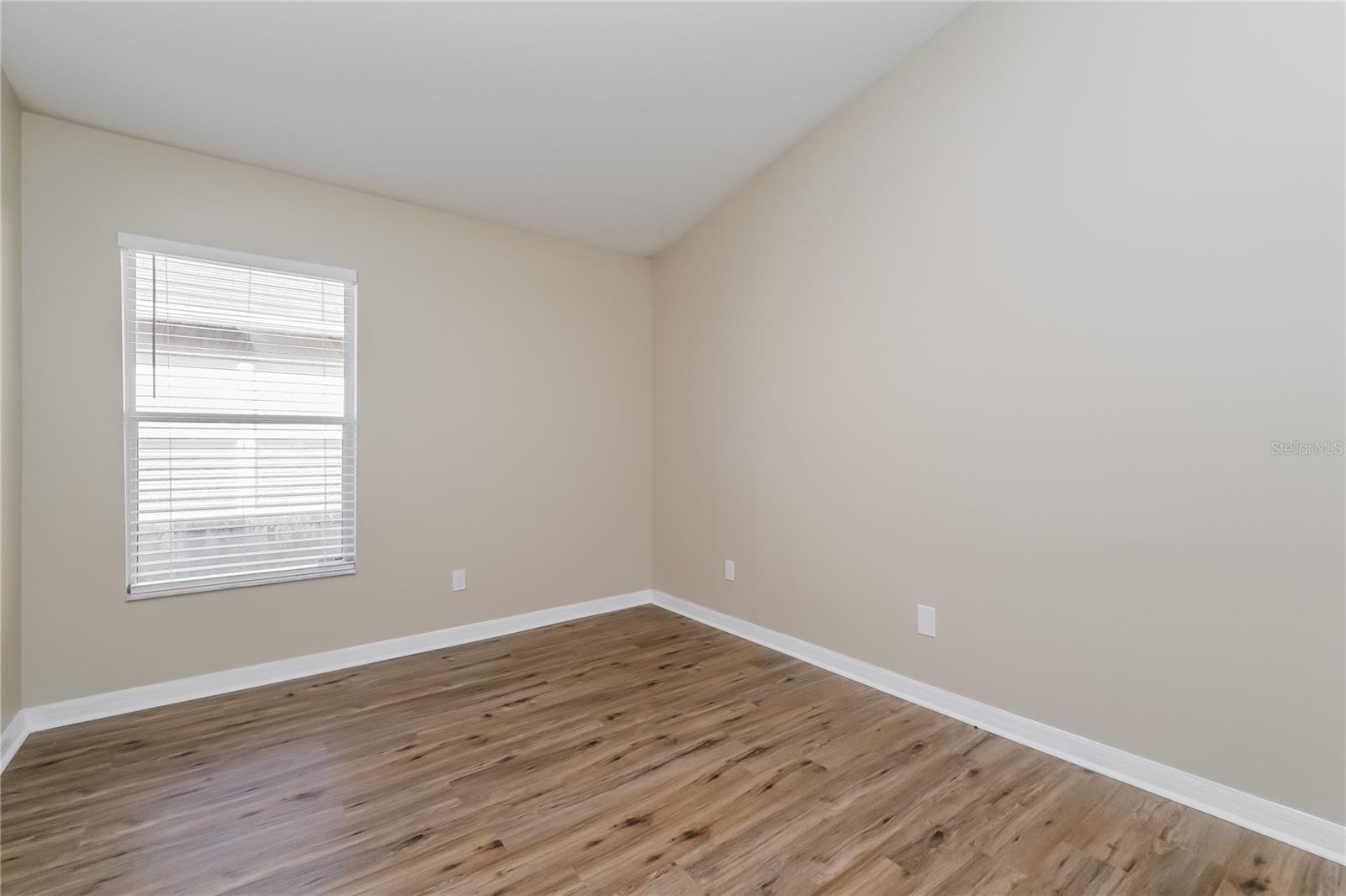 Image 8 of 15 For 17326 Poppy Fields Lane